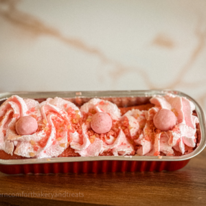 Strawberries and Cream Mini Cake