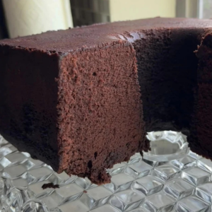 MeeMaw's Mile High Chocolate Pound Cake