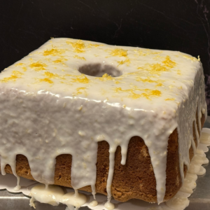MeeMaw's Mile High Lemon Pound Cake