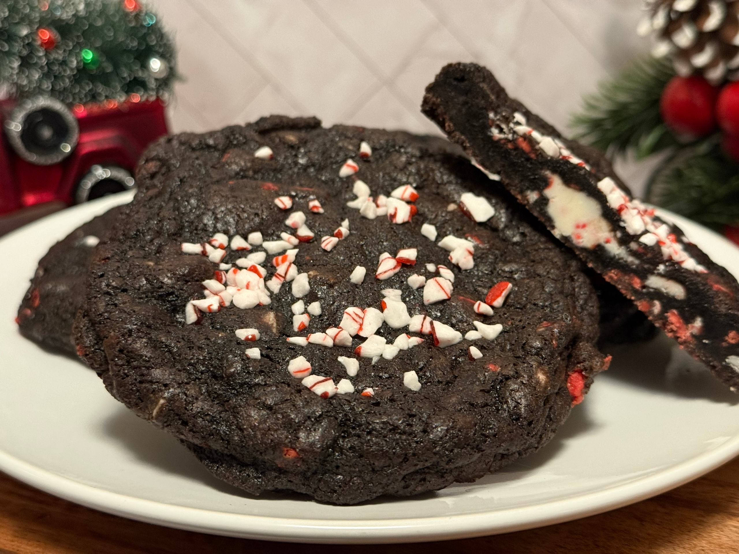 Mint to Be Naughty Peppermint Mocha Cookie - Image 2